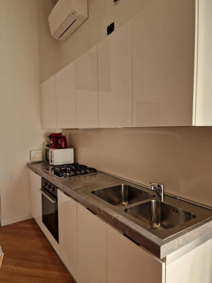 Apartamento Vittoria Al Lago Desenzano del Garda Exterior foto