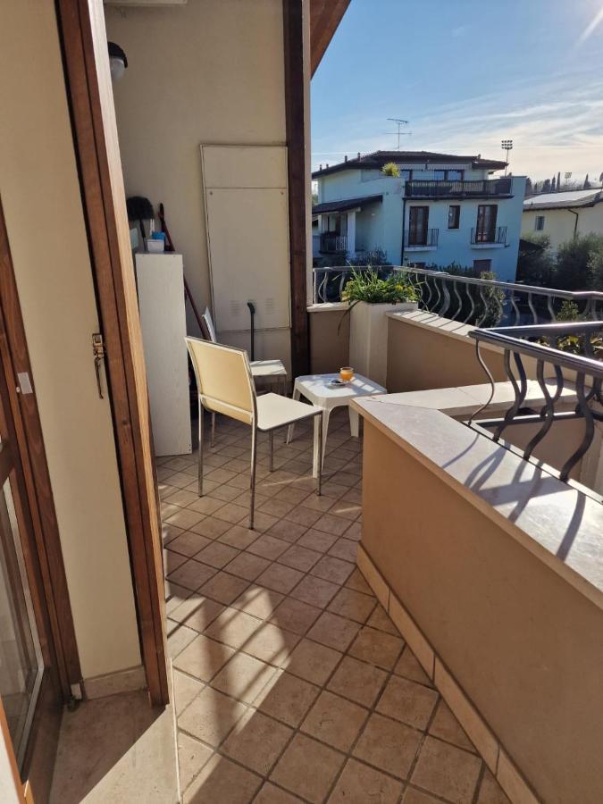 Apartamento Vittoria Al Lago Desenzano del Garda Exterior foto
